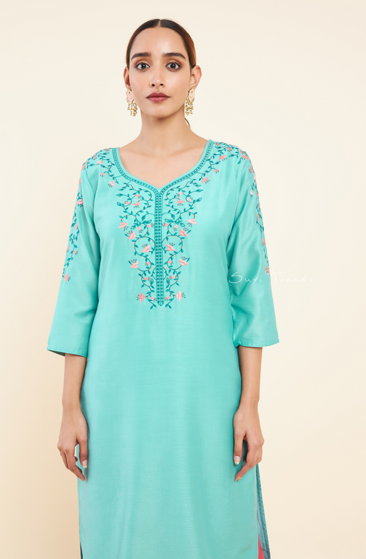 Elegant Floral Embroidered Kurta - Blue