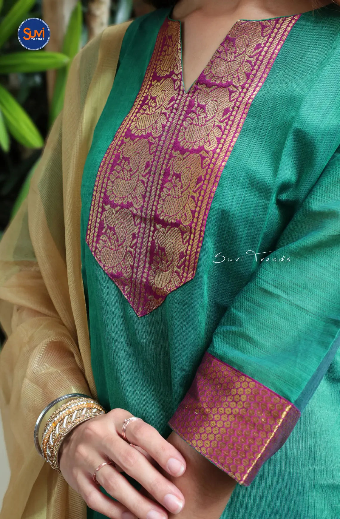 South Cotton Kurta with Zari Border - Green