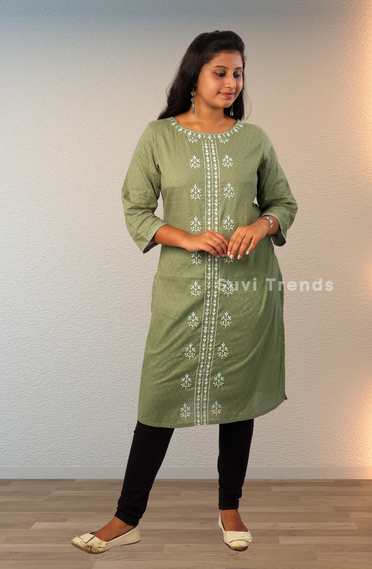 Green Embroidered Straight Cut Kurta