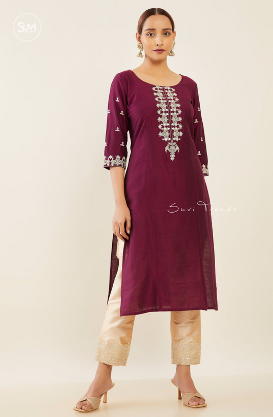 Contrast Foil Mirror Embroidered Kurta - Magenta